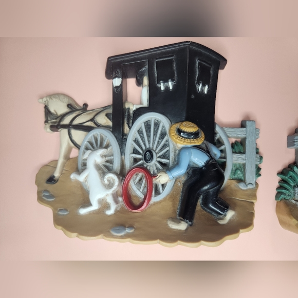 Set of 2 1990s Burwood Amish Horse Buggy Cottage and Amish Farm Wall Ha… - Picture 3 of 8